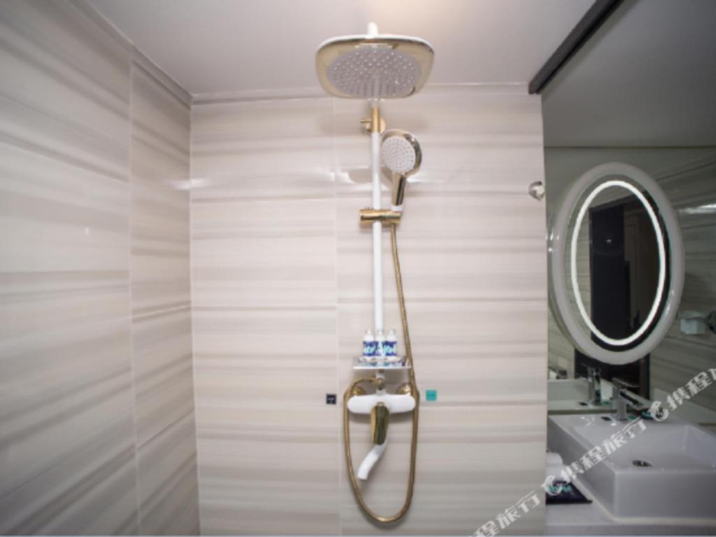 Xana Lite Xichang Hangtian Avenue Branch מראה חיצוני תמונה